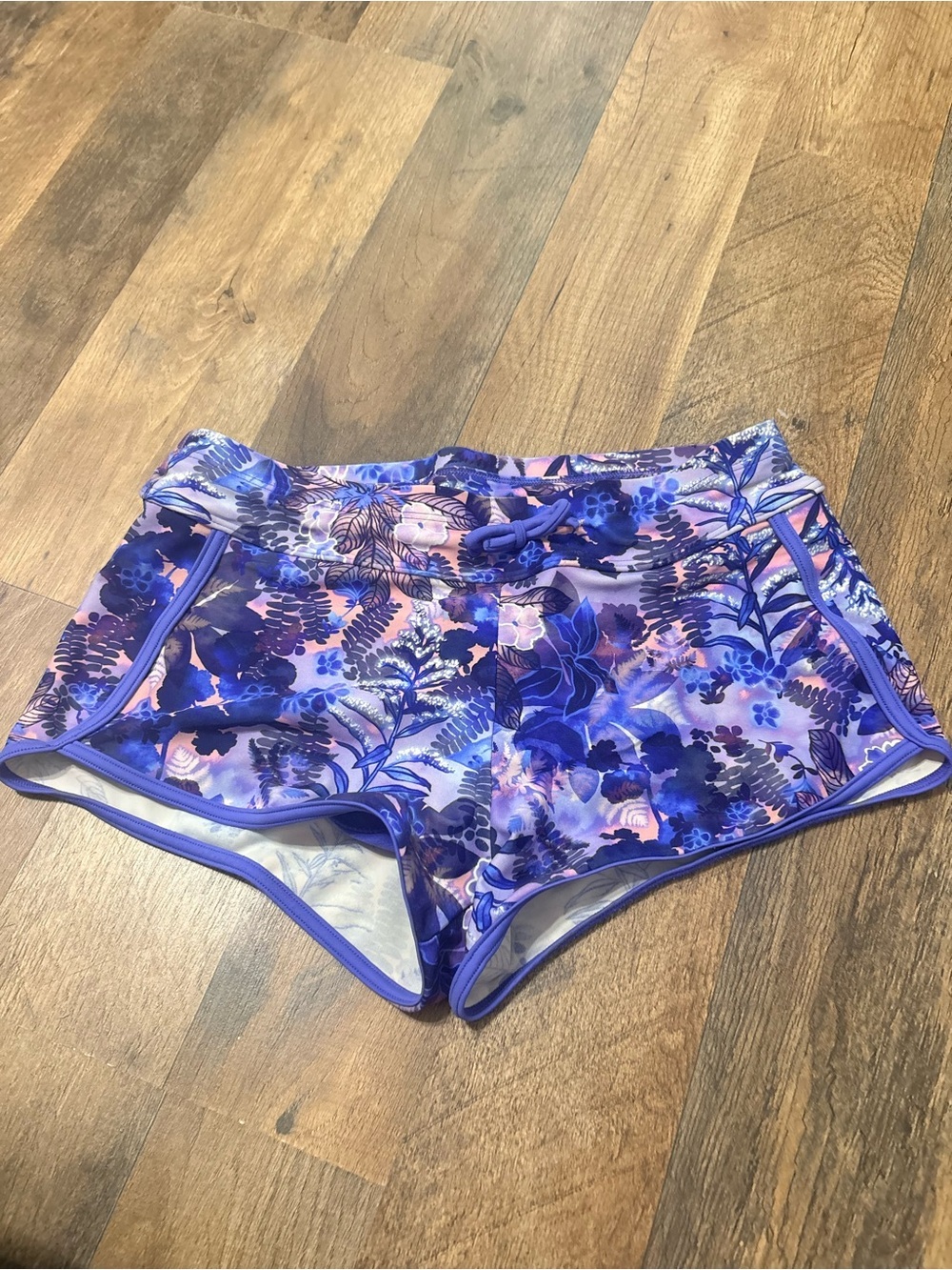 Athleta Girl Cannonball 2.0 Swim Shorts Girls L 12 Purple Floral Board Shorts